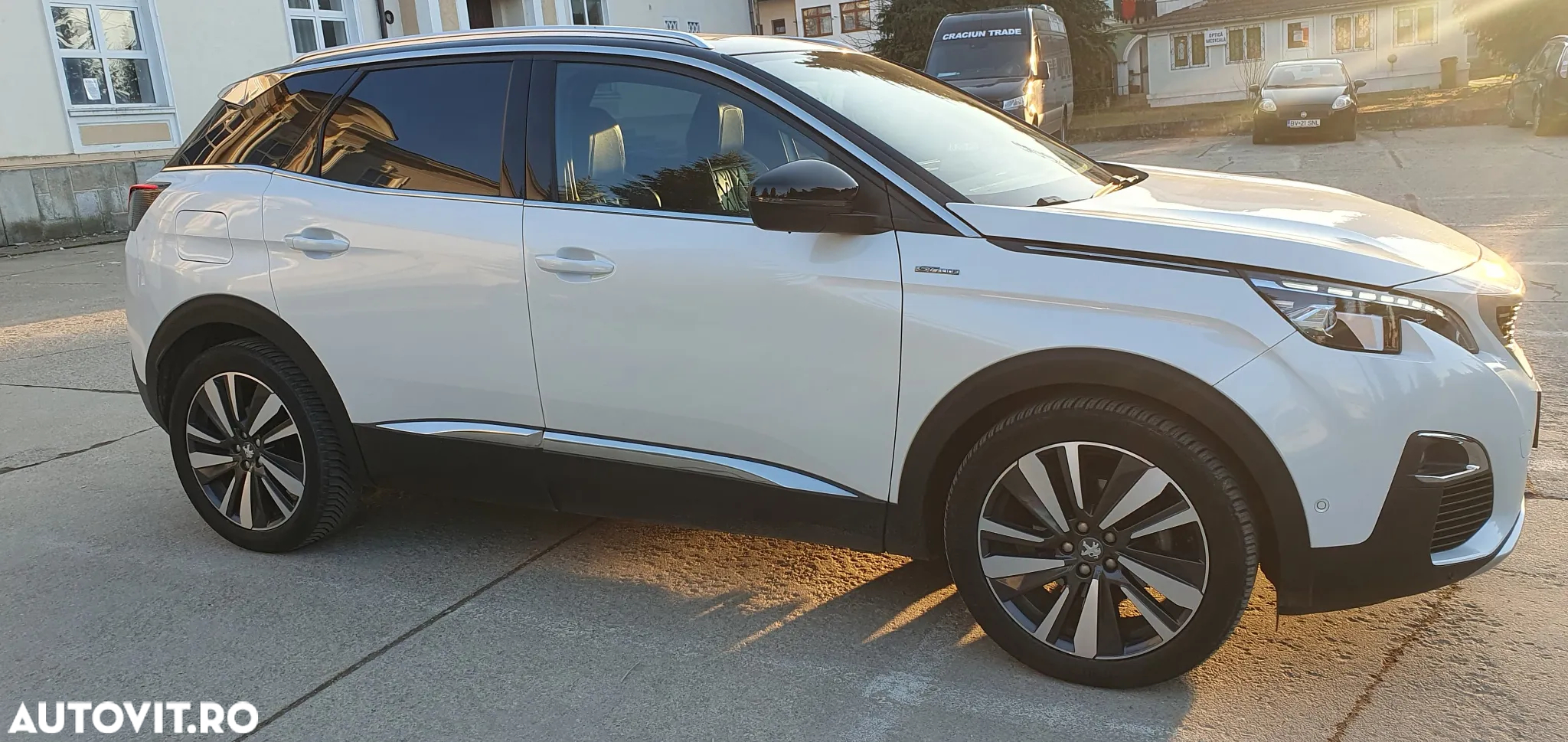 Peugeot 3008 1.2 PureTech Turbo S&S GT-Line - 7