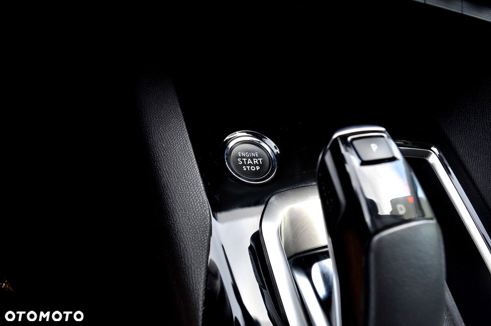 Peugeot 3008 BlueHDi 130 Stop & Start EAT8 Allure - 33