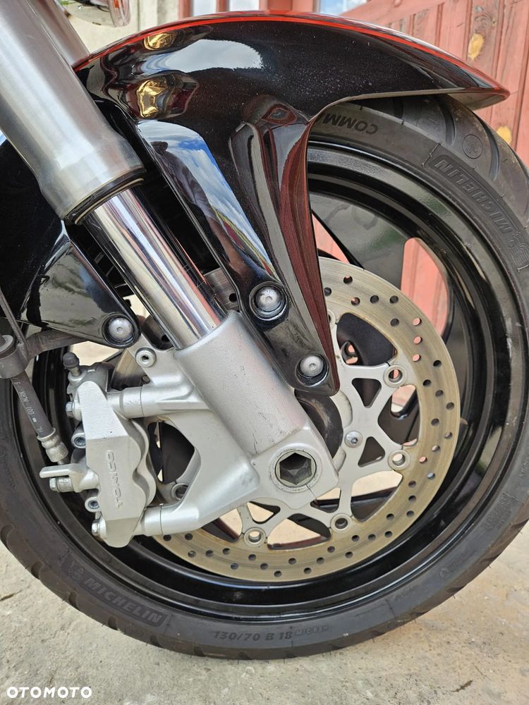 Suzuki Boulevard - 14