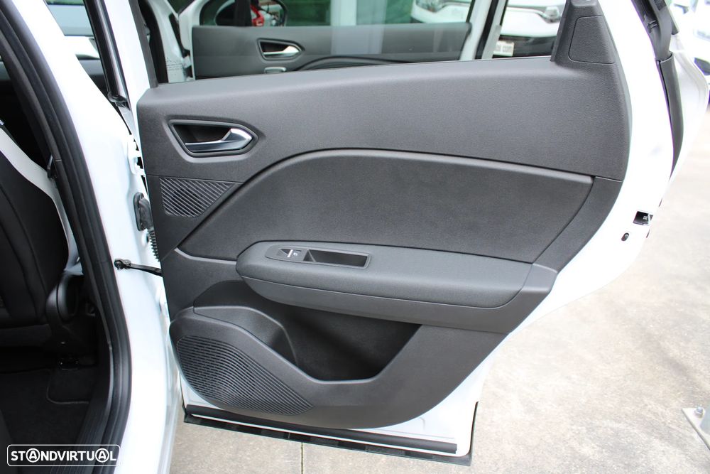 Renault Captur 1.0 TCe Exclusive Bi-Fuel - 52