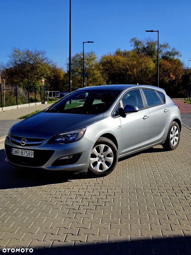 Opel Astra - 3