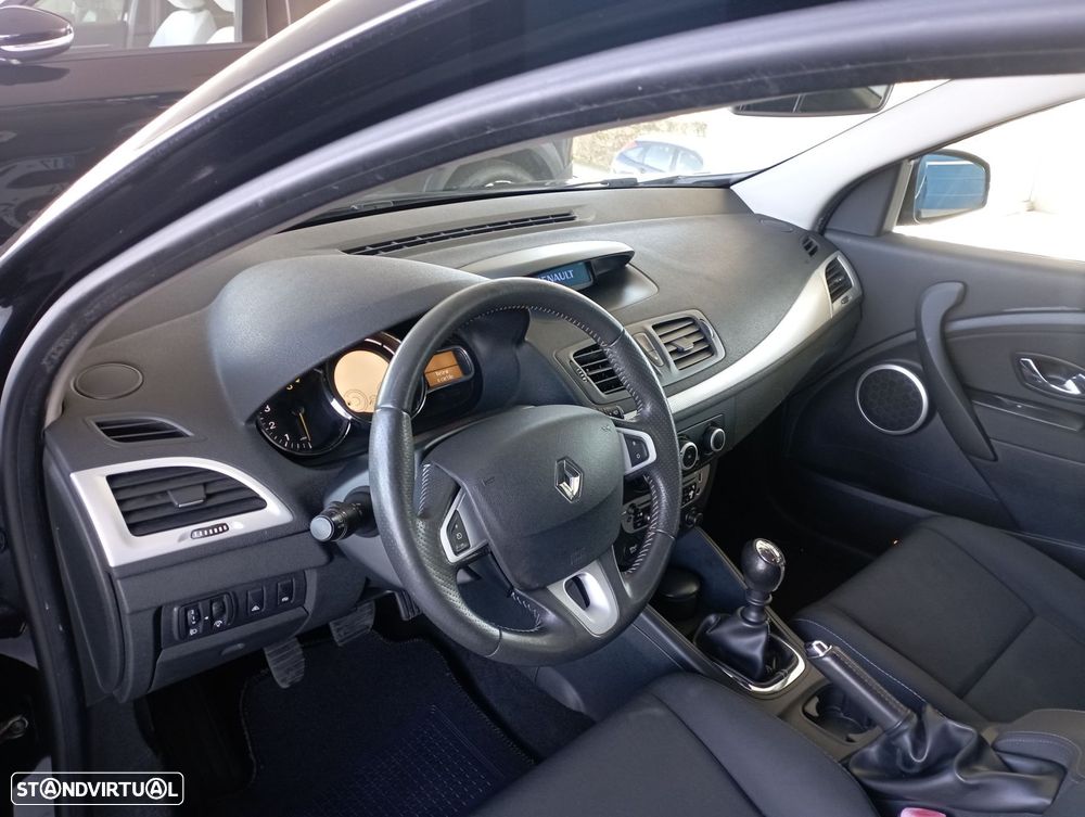 Renault Mégane Sport Tourer 1.5 dCi Dynamique - 8