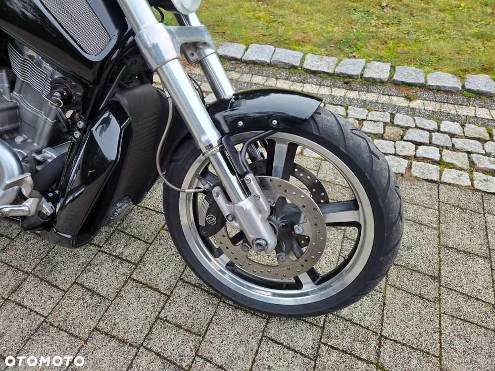Harley-Davidson V-Rod Muscle - 26