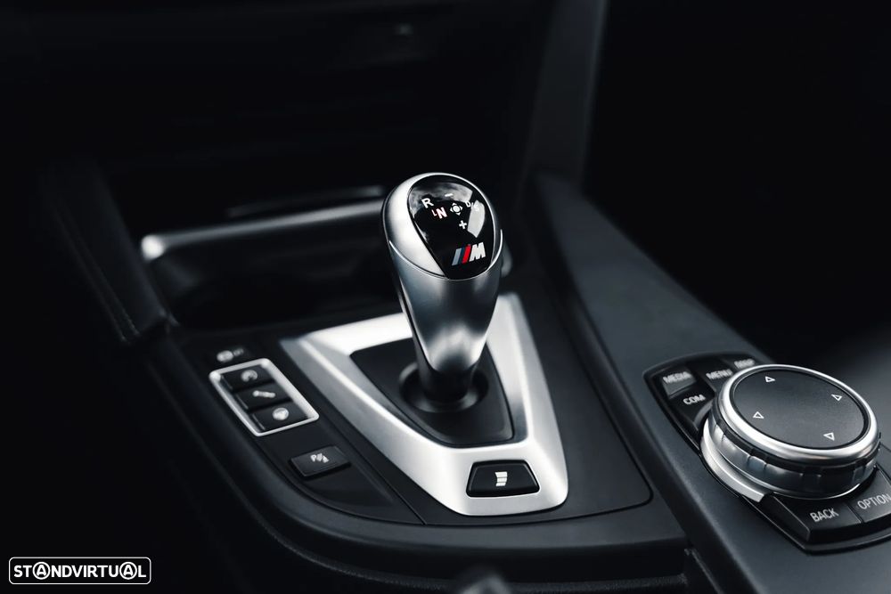 BMW M4 DKG Competition - 32