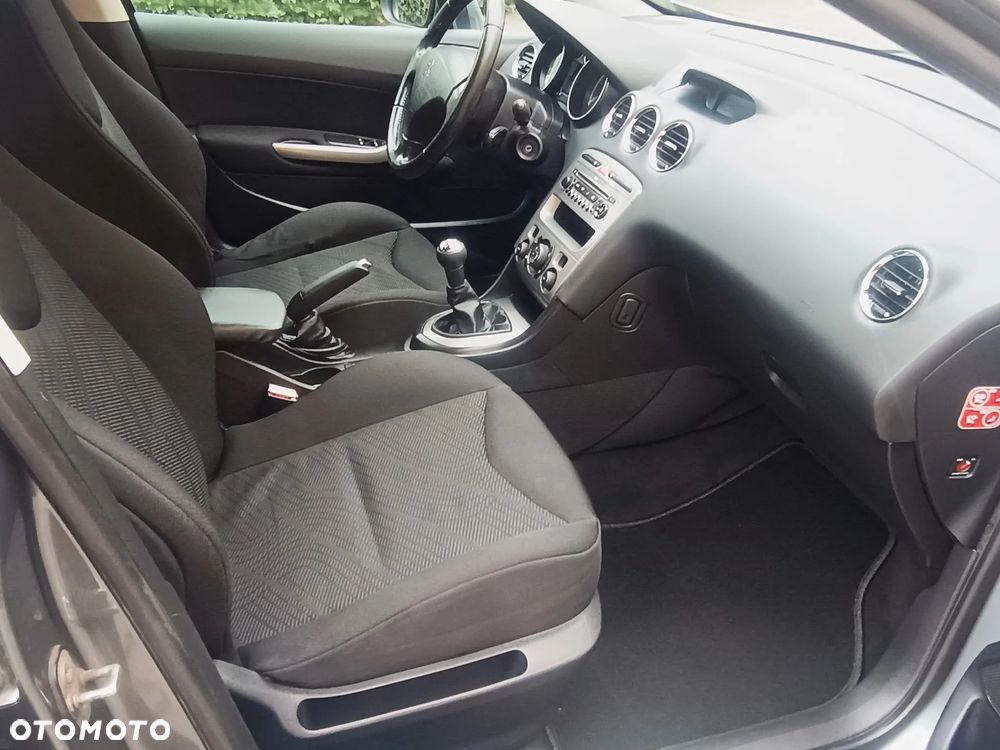 Peugeot 308 120 VTi Premium - 14