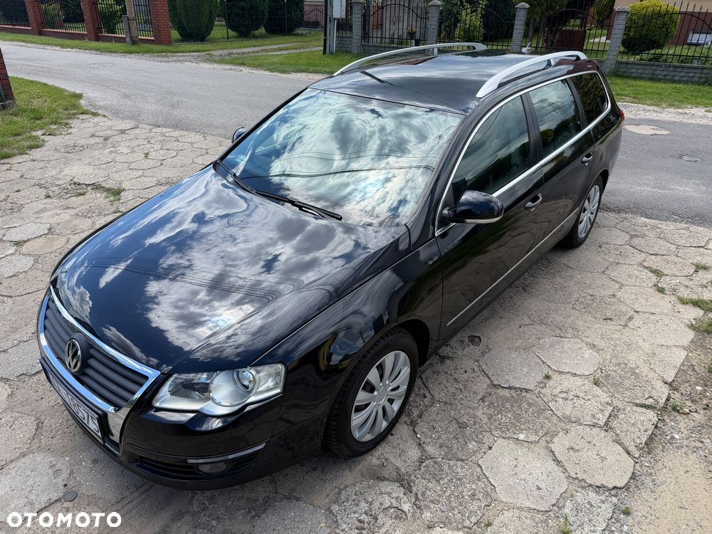 Volkswagen Passat 2.0 TDI Individual Chrom dunkel - 14