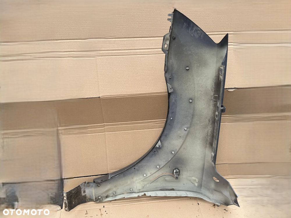 Błotnik prawy  Kia Sorento I OE - 2