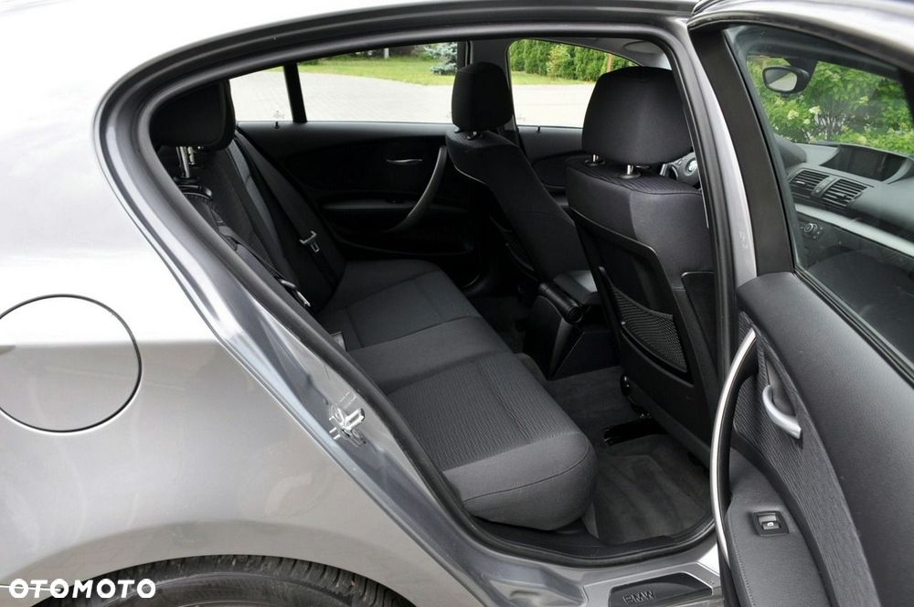 BMW Seria 1 - 19