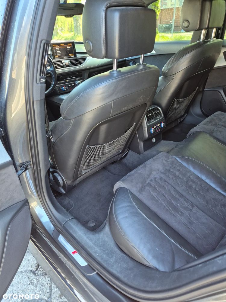 Audi A6 Avant - 11