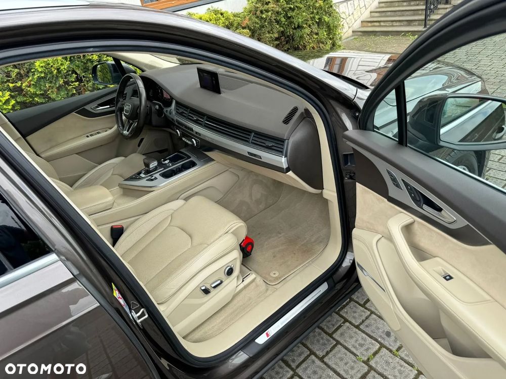 Audi Q7 50 TDI Quattro Tiptronic - 11