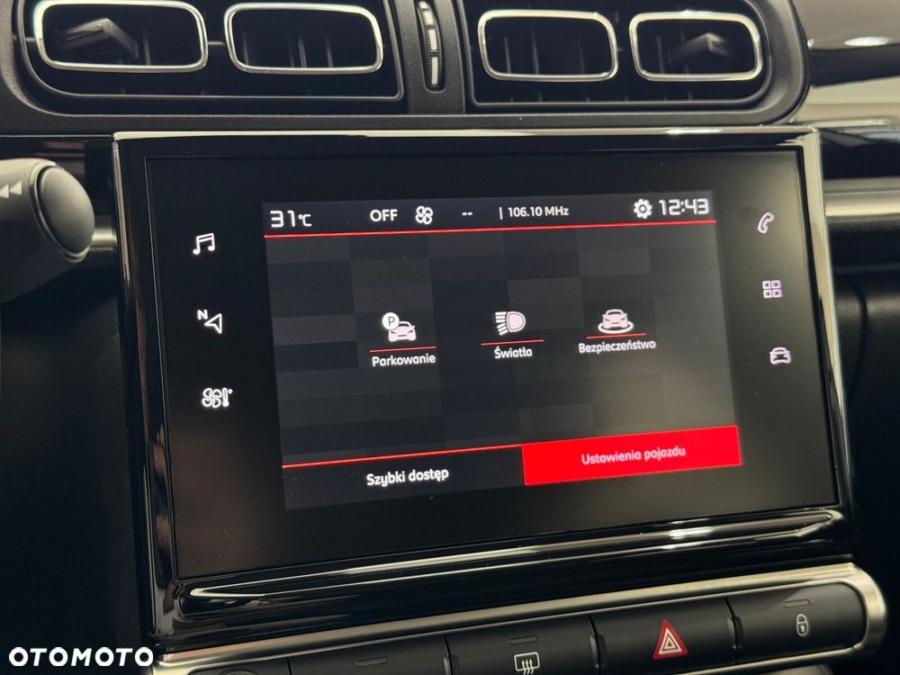 Citroën C3 1.2 PureTech Shine EAT6 - 33