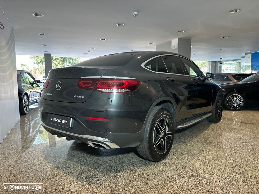 Mercedes-Benz GLC 300 de Coupe 4Matic 9G-TRONIC AMG Line - 38