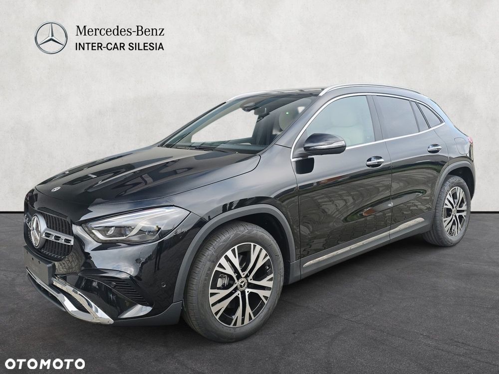 Mercedes-Benz GLA - 1