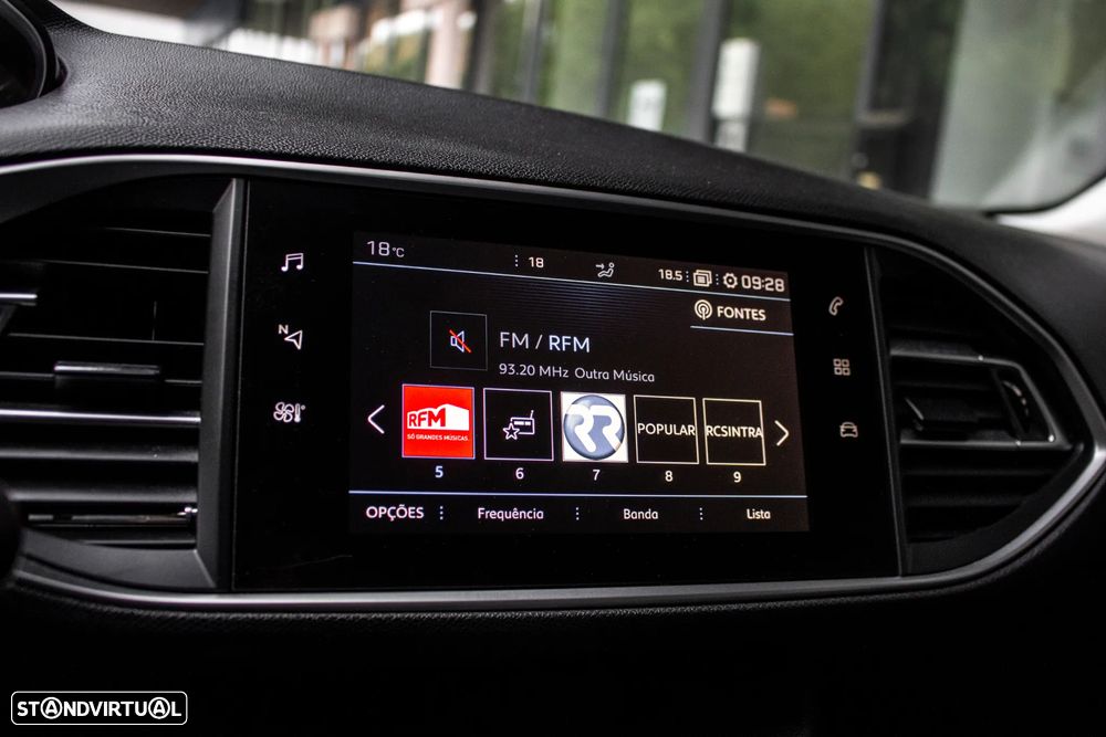 Peugeot 308 SW BlueHDi 130 Stop & Start Active - 32