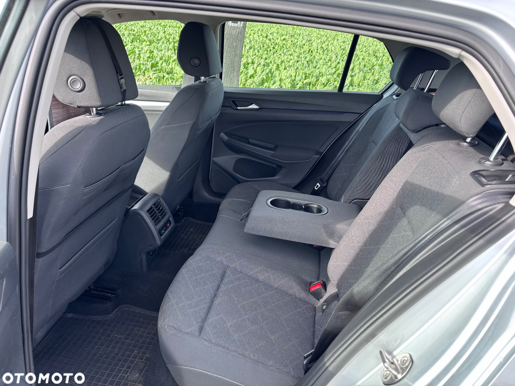 Volkswagen Golf 2.0 TDI SCR Life - 11