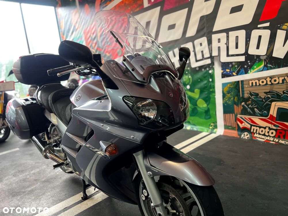 Yamaha FJR - 19