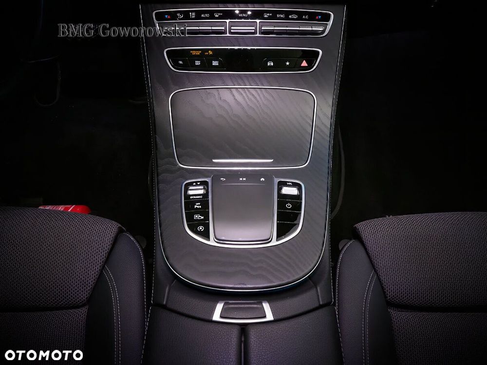 Mercedes-Benz Klasa E - 13