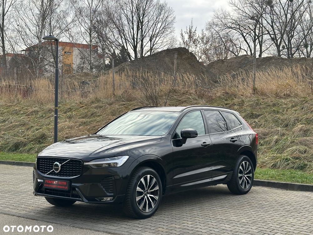 Volvo XC 60 B4 B Plus Dark - 2