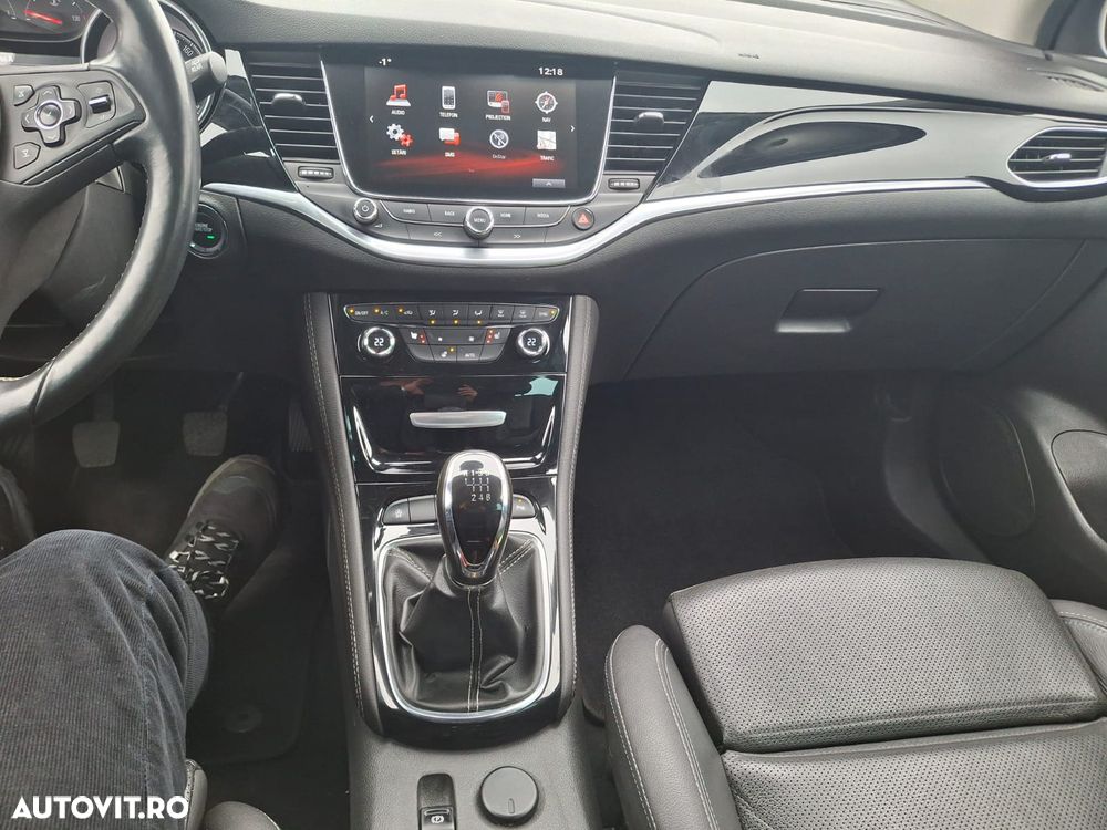 Opel Astra 1.6 D (CDTI) Start/Stop Sports Tourer Innovation - 16