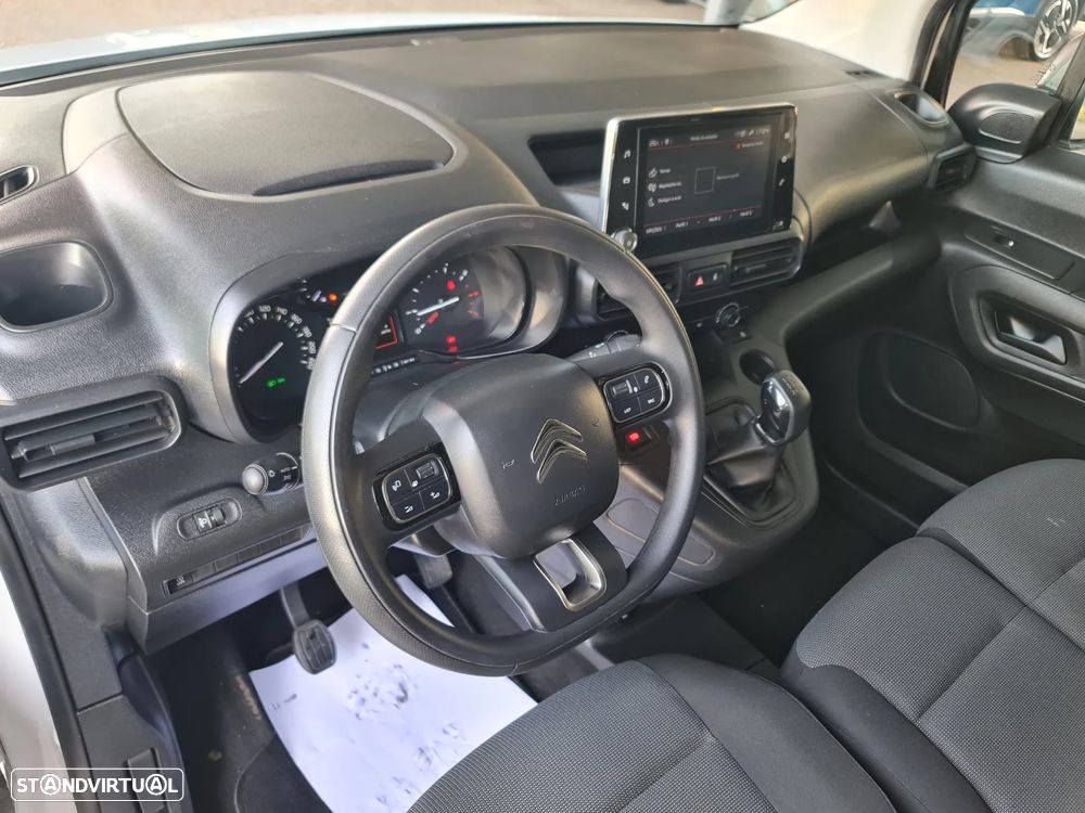 Citroën Berlingo Asphalt 1.6 HDi 100cv Câmara CarPlay IVA Dedutível - 28