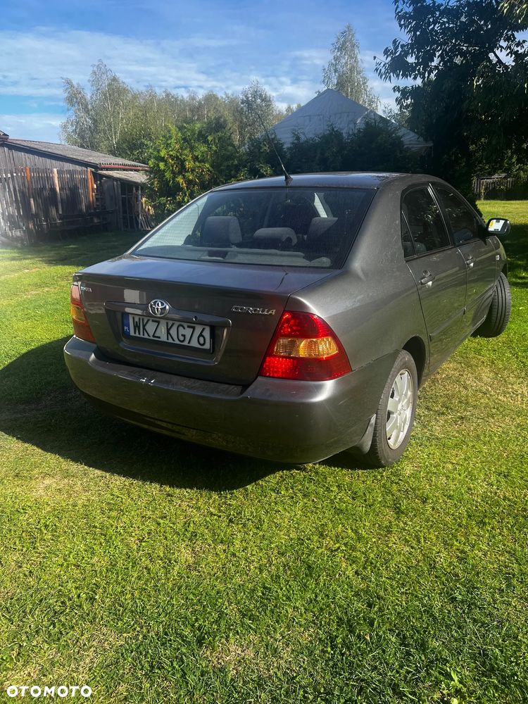 Toyota Corolla 1.6 VVT-i Base - 3