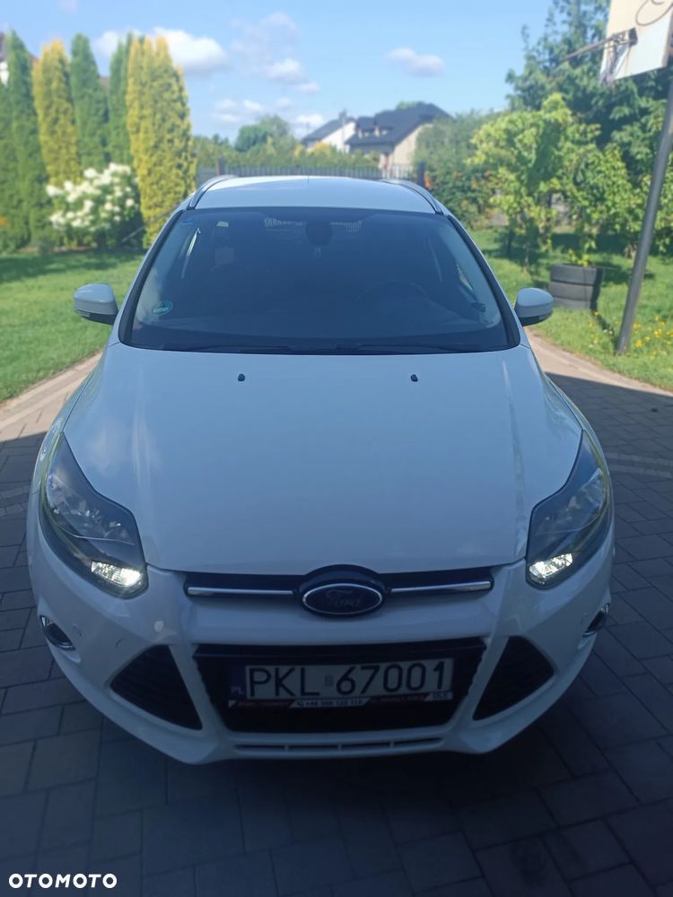 Ford Focus 1.0 EcoBoost Titanium - 26