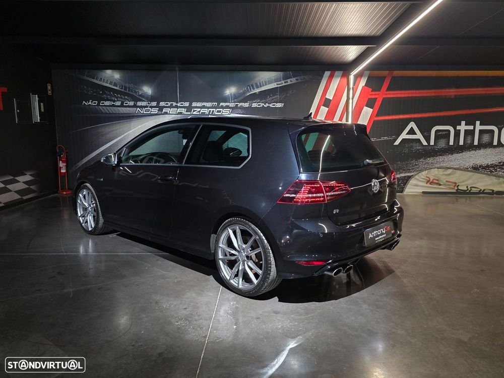 VW Golf 2.0 TSI R DSG - 2