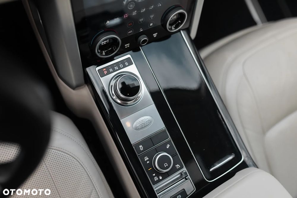 Land Rover Range Rover 3.0 SD V6 Vogue - 24