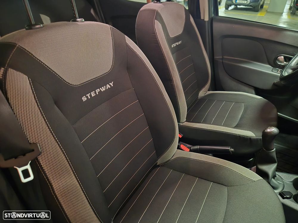 Dacia Logan MCV 0.9 TCe Stepway - 41
