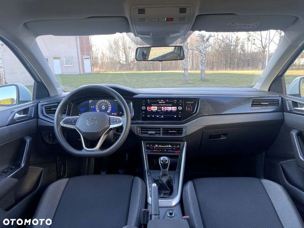 Volkswagen Polo 1.0 TSI OPF R-Line - 23