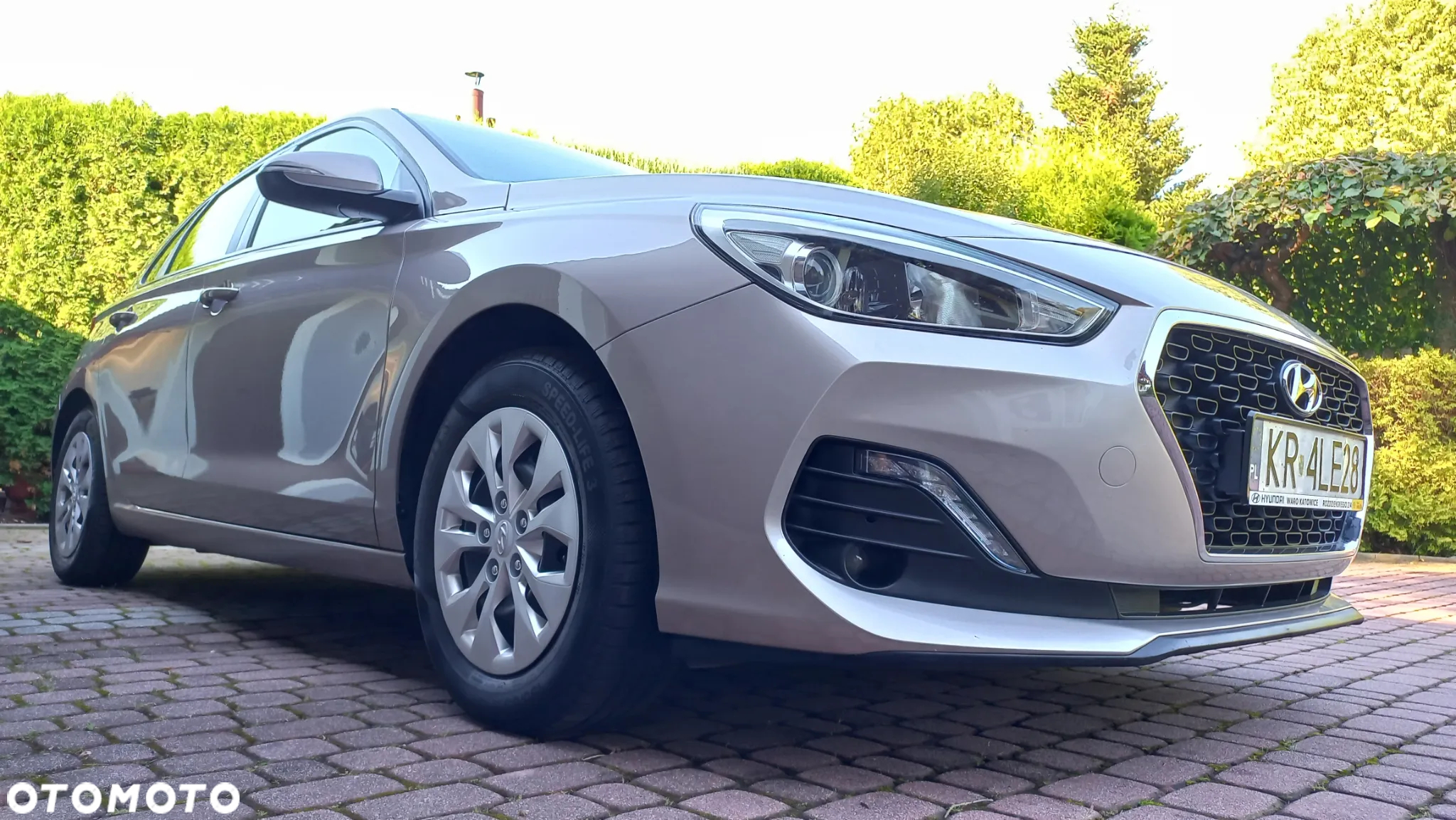 Hyundai i30 1.4 Classic + - 33