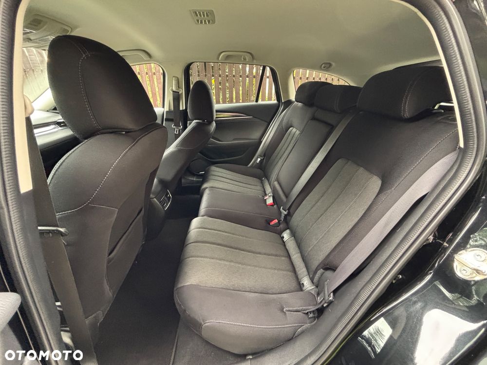 Mazda 6 SKYACTIV-G 165 i-ELOOP Sports-Line - 19