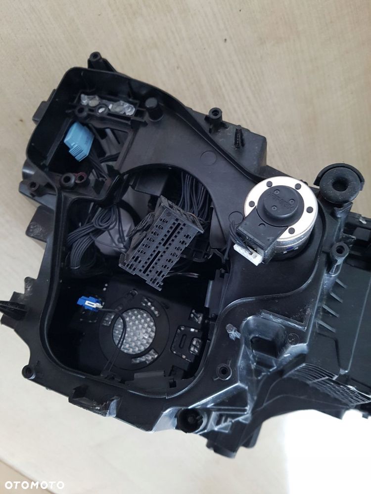 audi q8 sq8 lewy reflektor lampa full led matrix 4m8941035 - 8