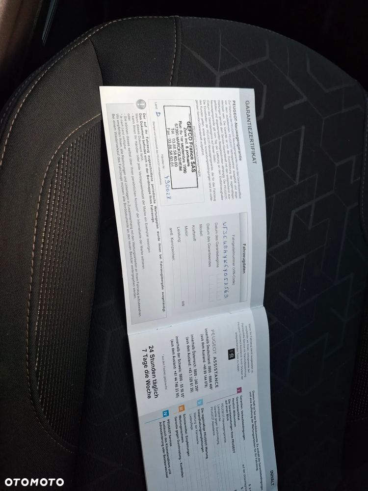 Peugeot 2008 BlueHDi 100 STOP & START Active - 12