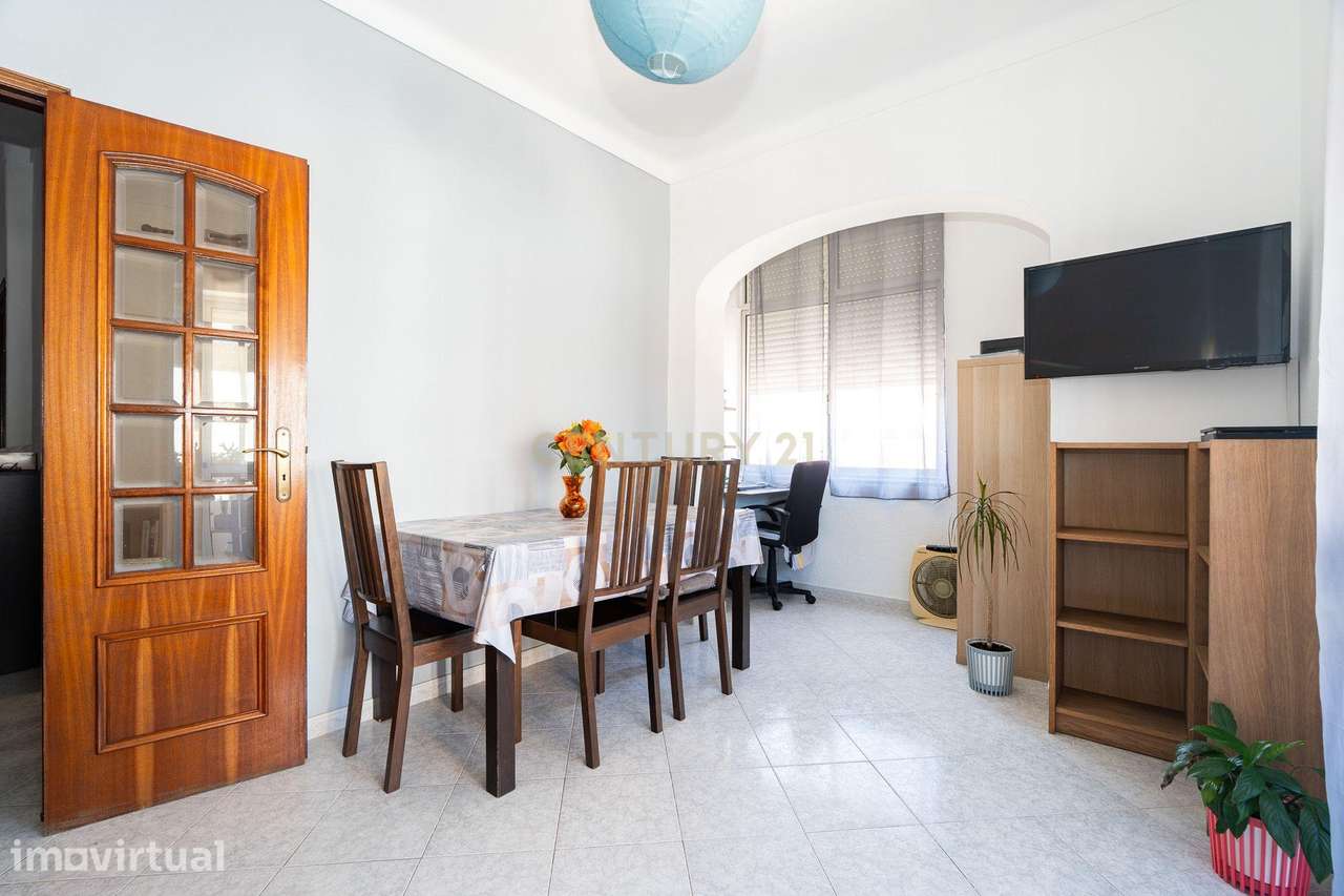 Apartamento T2 em Odivelas, Excelente Localização - Grande imagem: 2/24