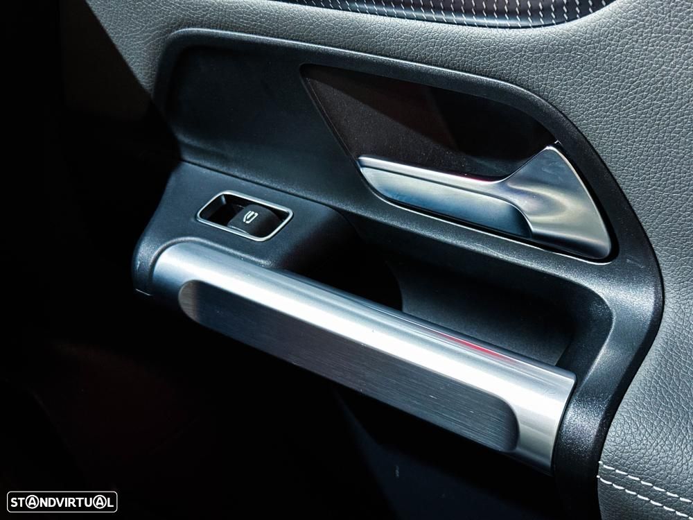 Mercedes-Benz EQB 350 4Matic AMG Line - 32