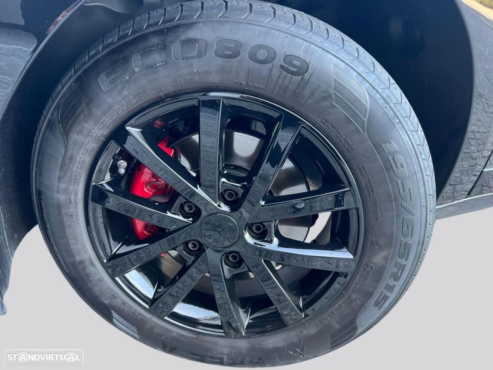 Renault Mégane Sport Tourer - 9