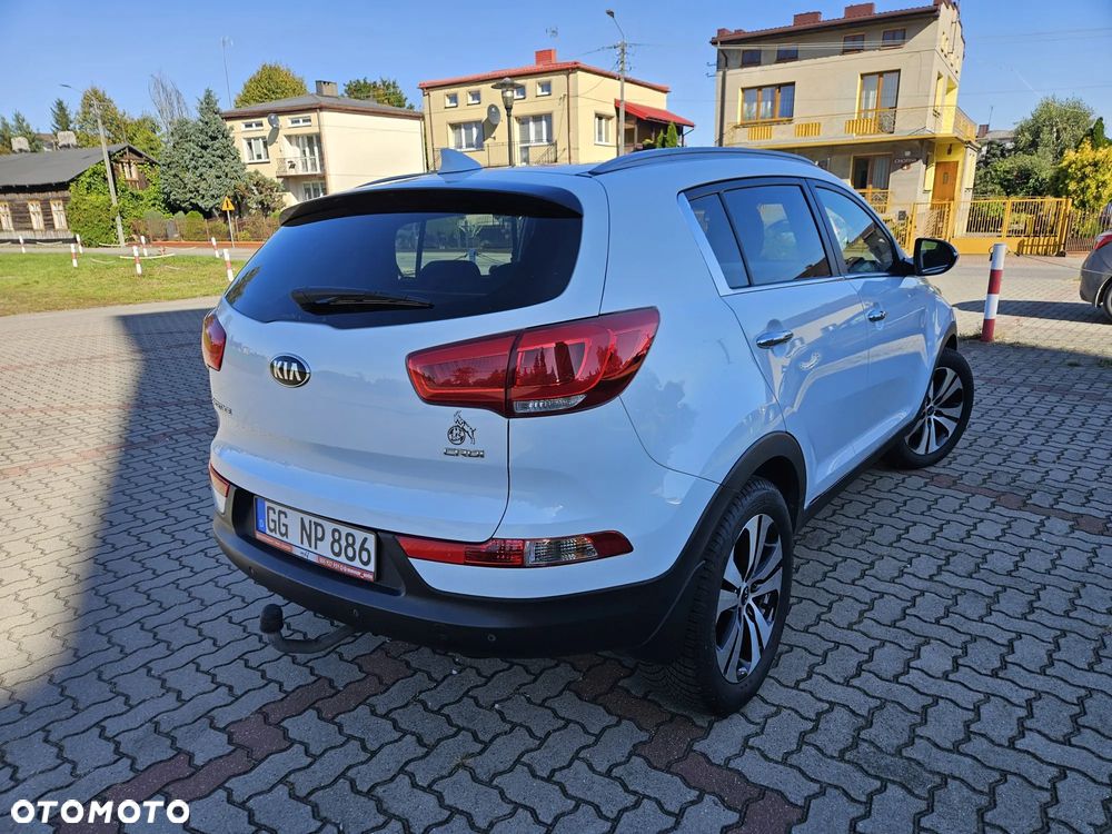 Kia Sportage 2,0 CRDI AWD Dream-Team Edition - 5