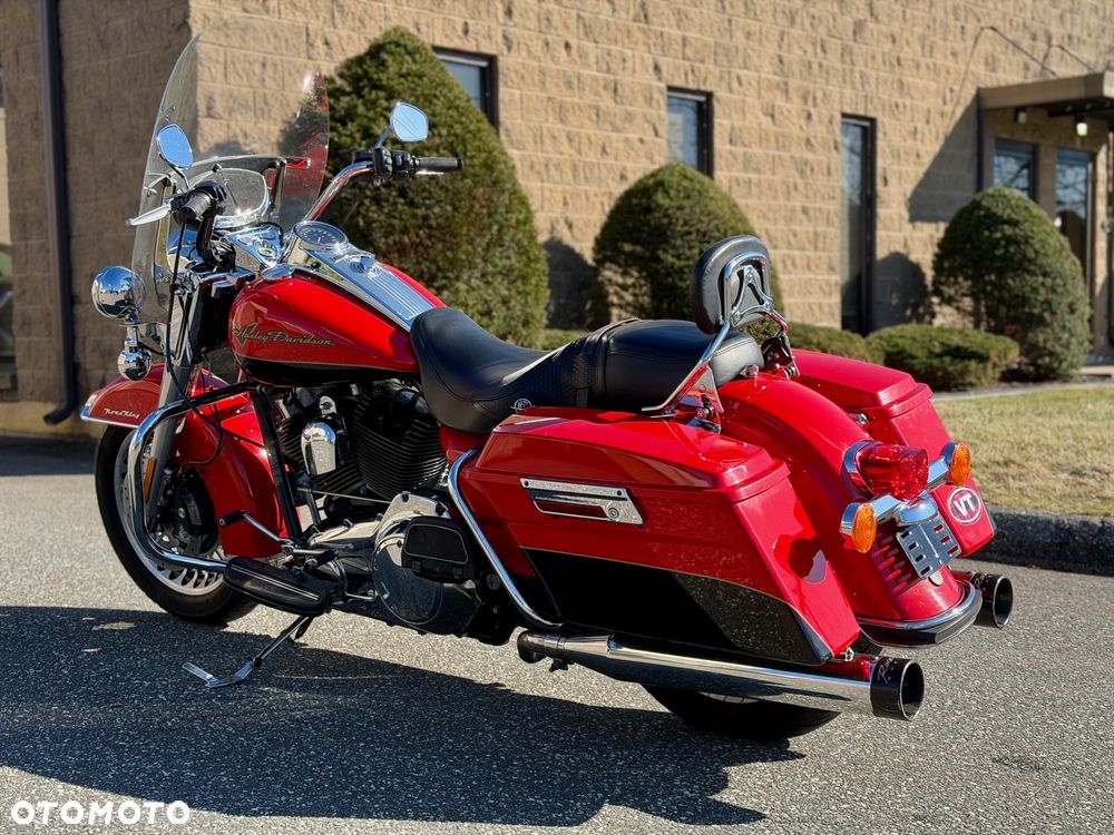 Harley-Davidson Touring Road King - 13