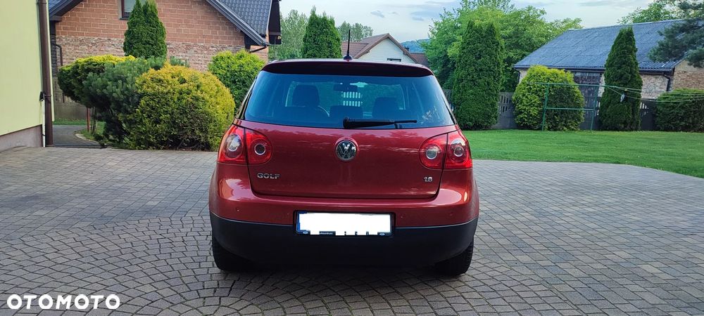 Volkswagen Golf 1.6 United - 11