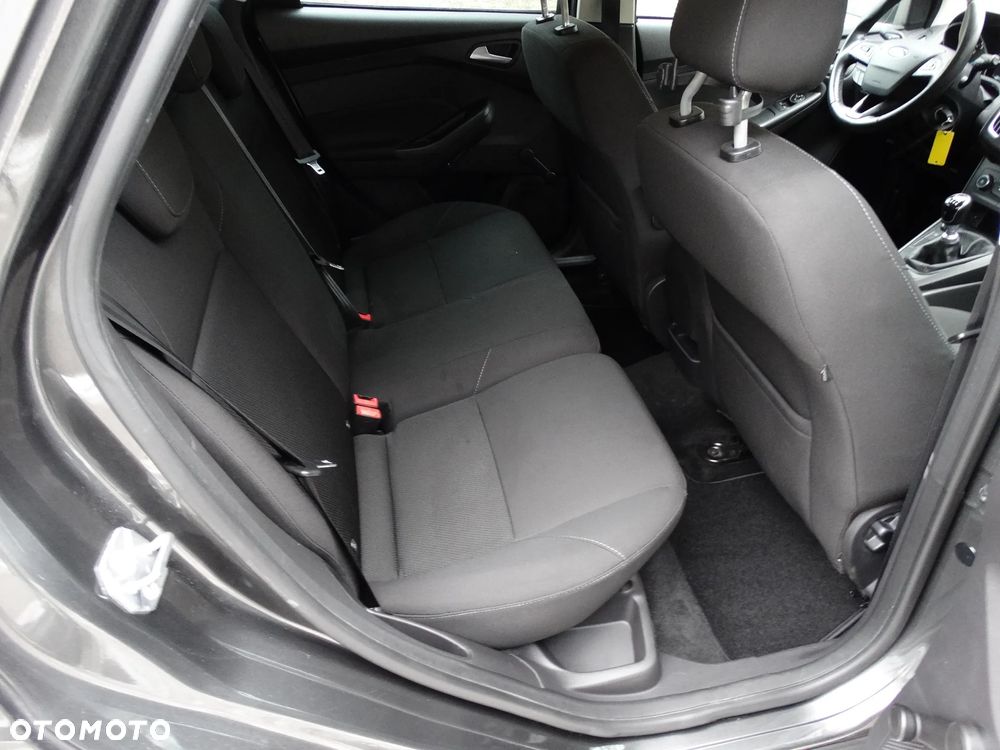 Ford Focus 1.0 EcoBoost Edition Start - 32