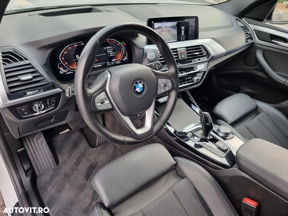 BMW X3 xDrive20d AT xLine - 6