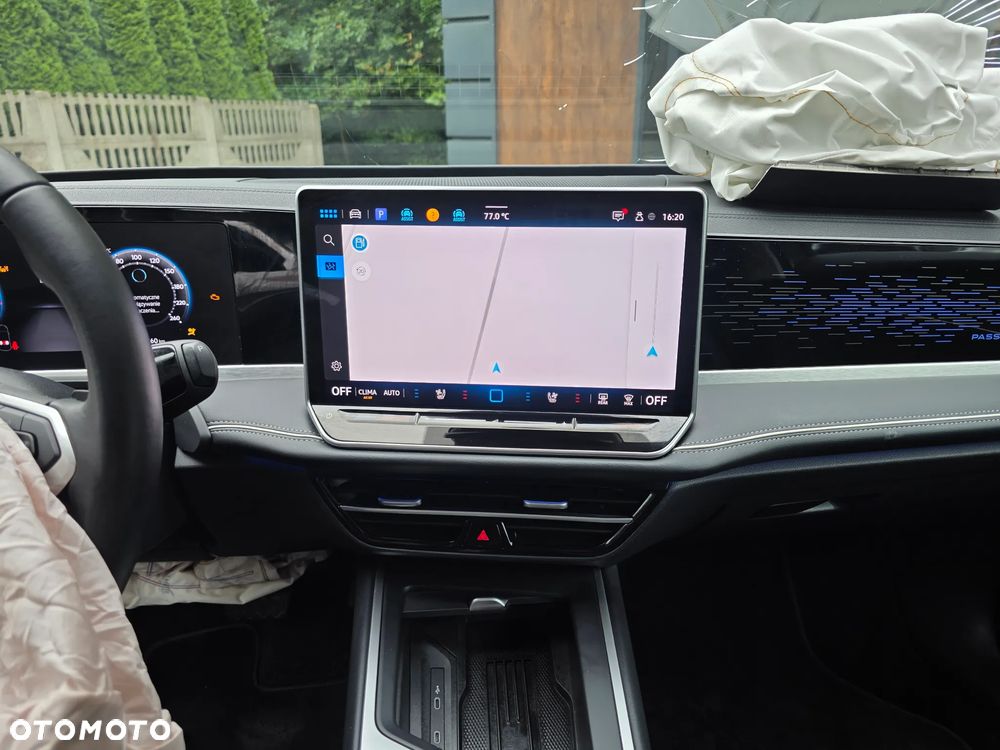 Volkswagen Passat - 19