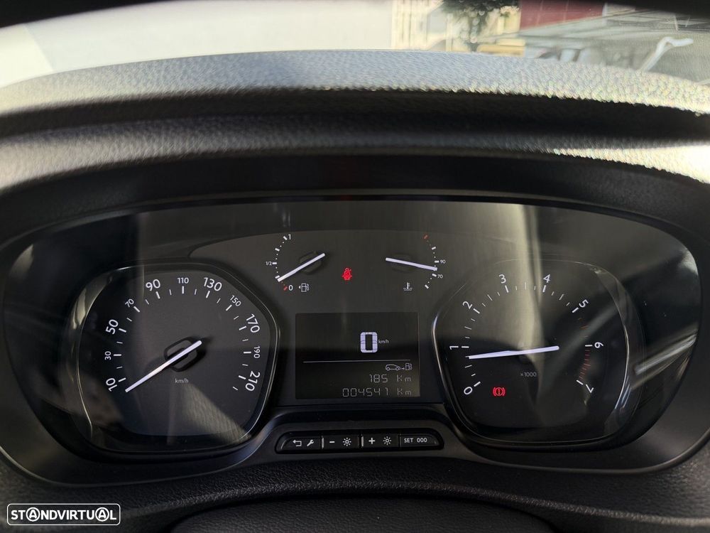 Peugeot Expert 1.5 BlueHDi L1H1 - 32