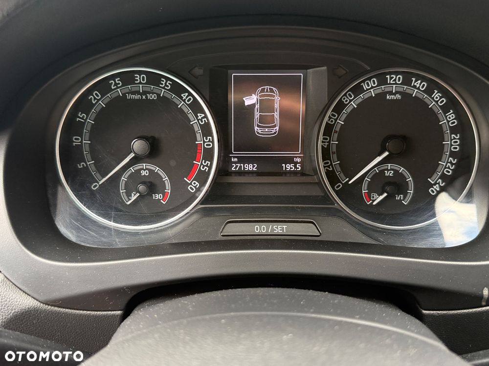 Skoda RAPID 1.4 TDI DPF Joy - 17