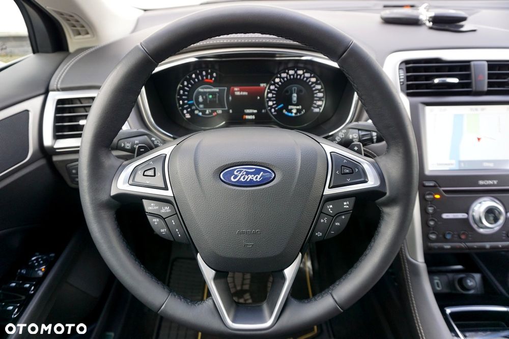 Ford Mondeo 2.0 EcoBlue Vignale Plus - 26