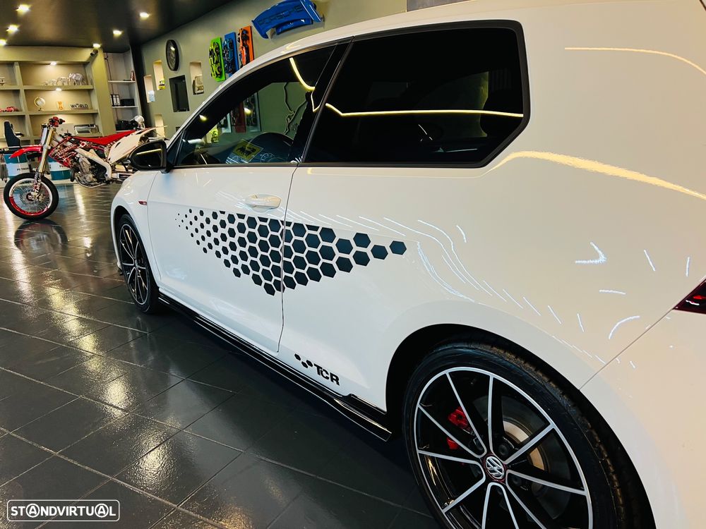 VW Golf GTI TCR 2.0 TSI OPF DSG - 12