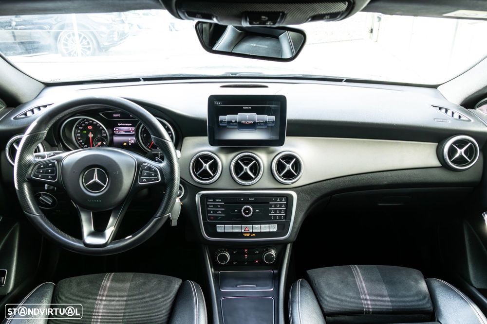 Mercedes-Benz CLA 200 - 16