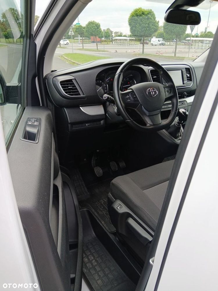 Toyota Proace Verso 2.0 D4-D Long Business - 26