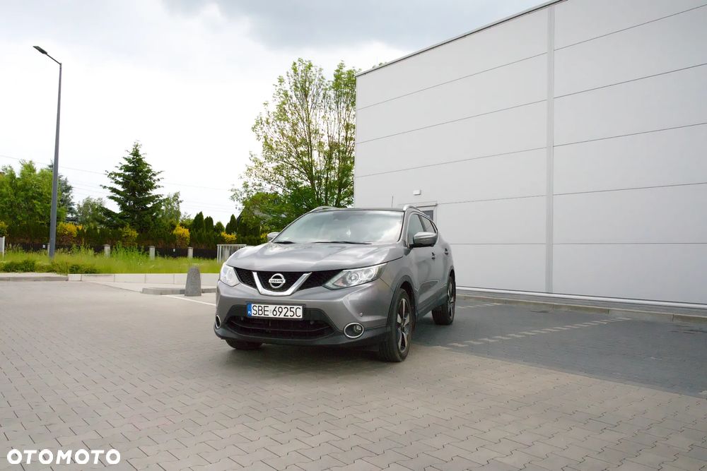 Nissan Qashqai - 1